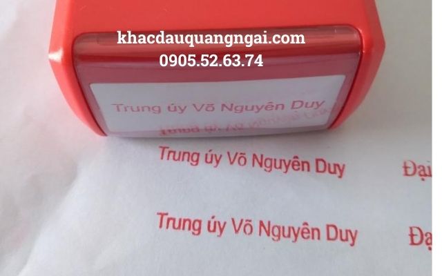 Khắc con dấu chức danh + tên tại Quảng Ngãi